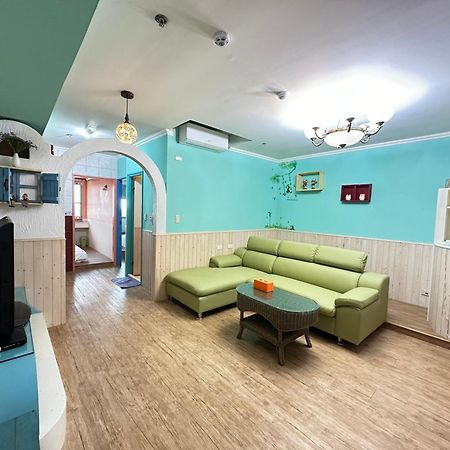 Ct Theme Suite Kaohsziung Kültér fotó